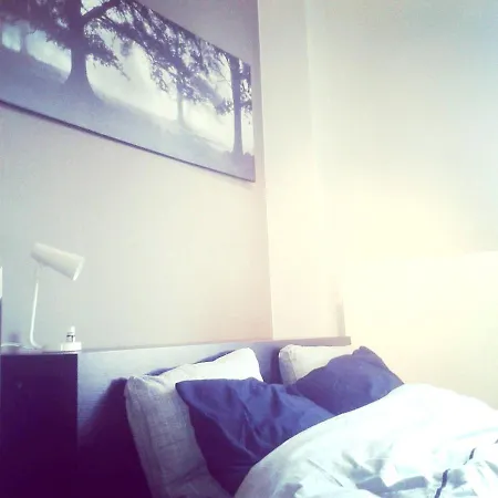 Daire Studio In With Wonderful City View Enclosed Garden And Wifi *